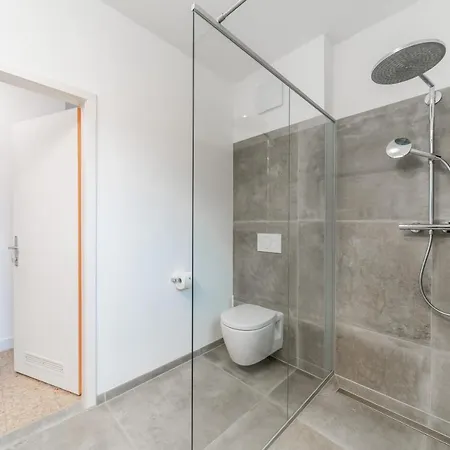 Haus Mit Donaublick, Terrasse Und Garten * Duernstein