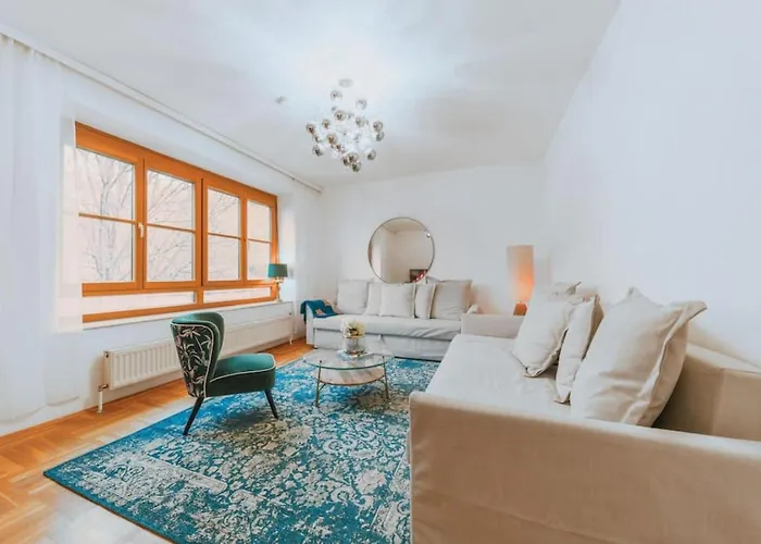 Haus Mit Donaublick, Terrasse Und Garten Apartment